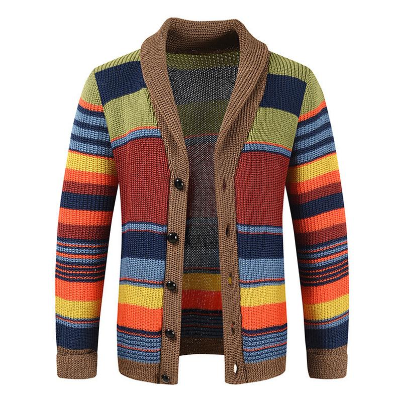 Thomas - the cardigan that seamlessly blends retro flair with modern comfort