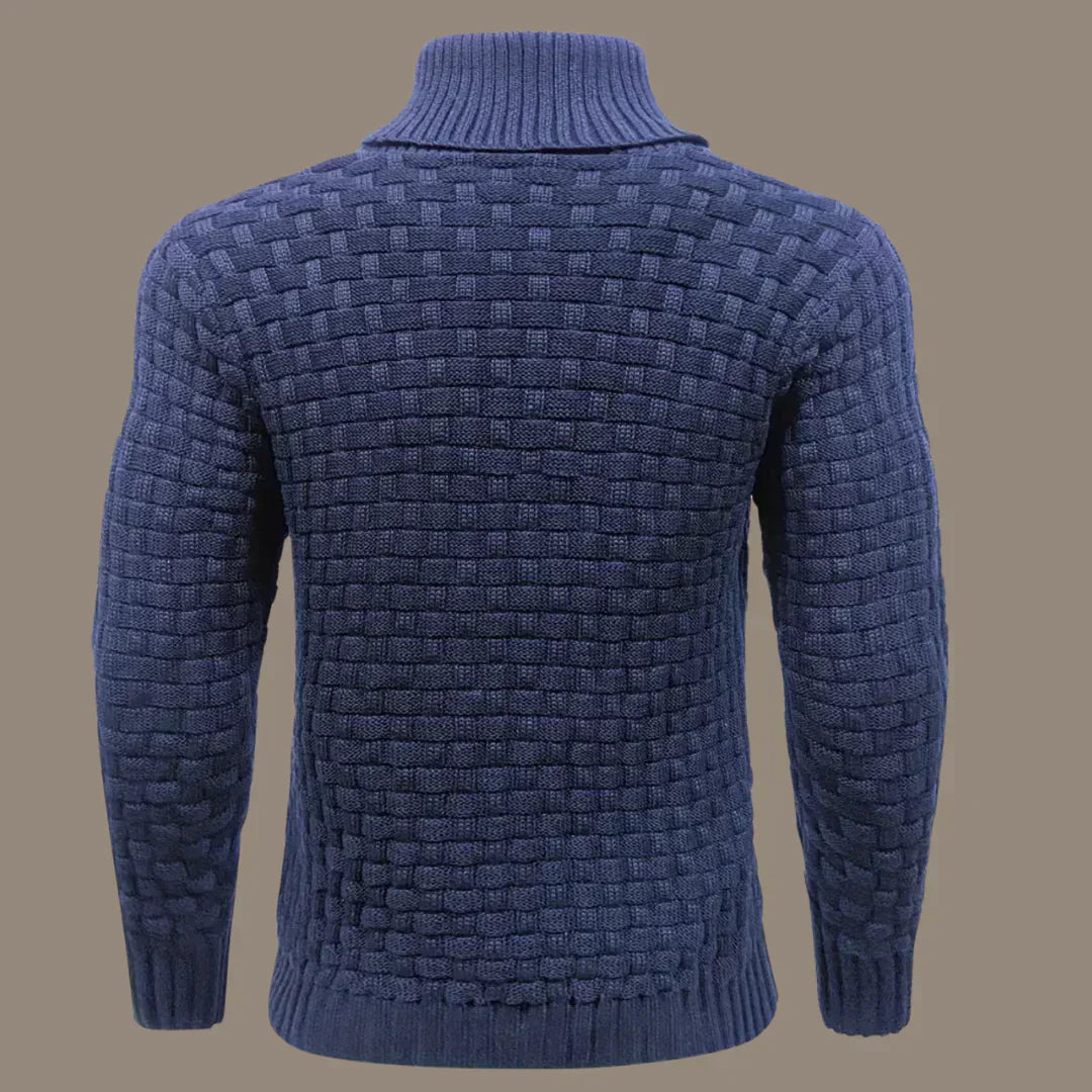 Calixto - a pullover that combines classic charm with modern comfort