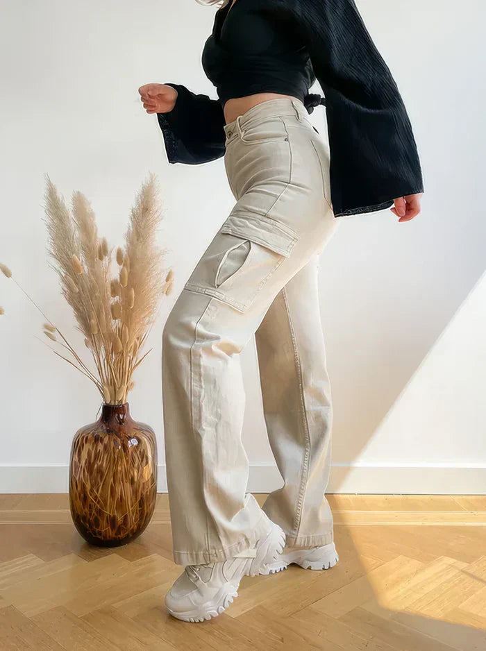 Maddy - the ultimate cargo pants designed for both fashion and function