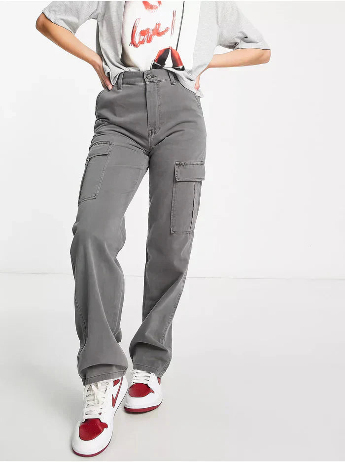 Maddy - the ultimate cargo pants designed for both fashion and function