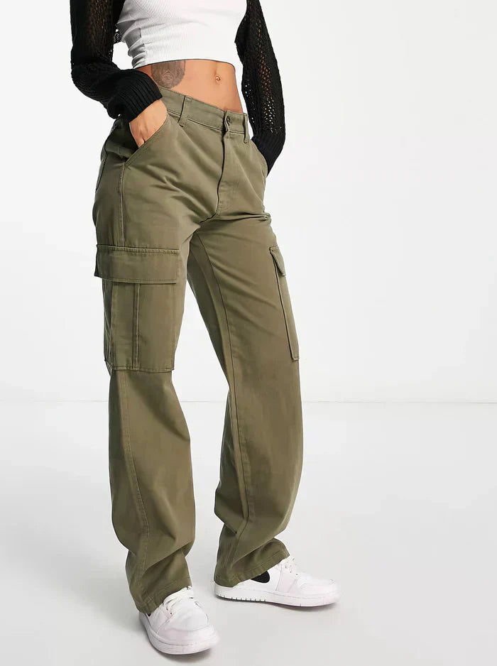 Maddy - the ultimate cargo pants designed for both fashion and function