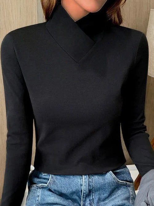 Kaira - high-neck sweater for women