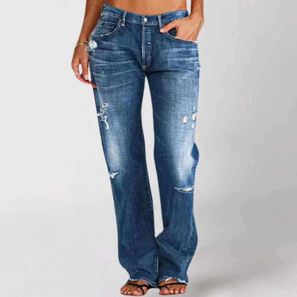 Amari - a wide-fit denim jeans