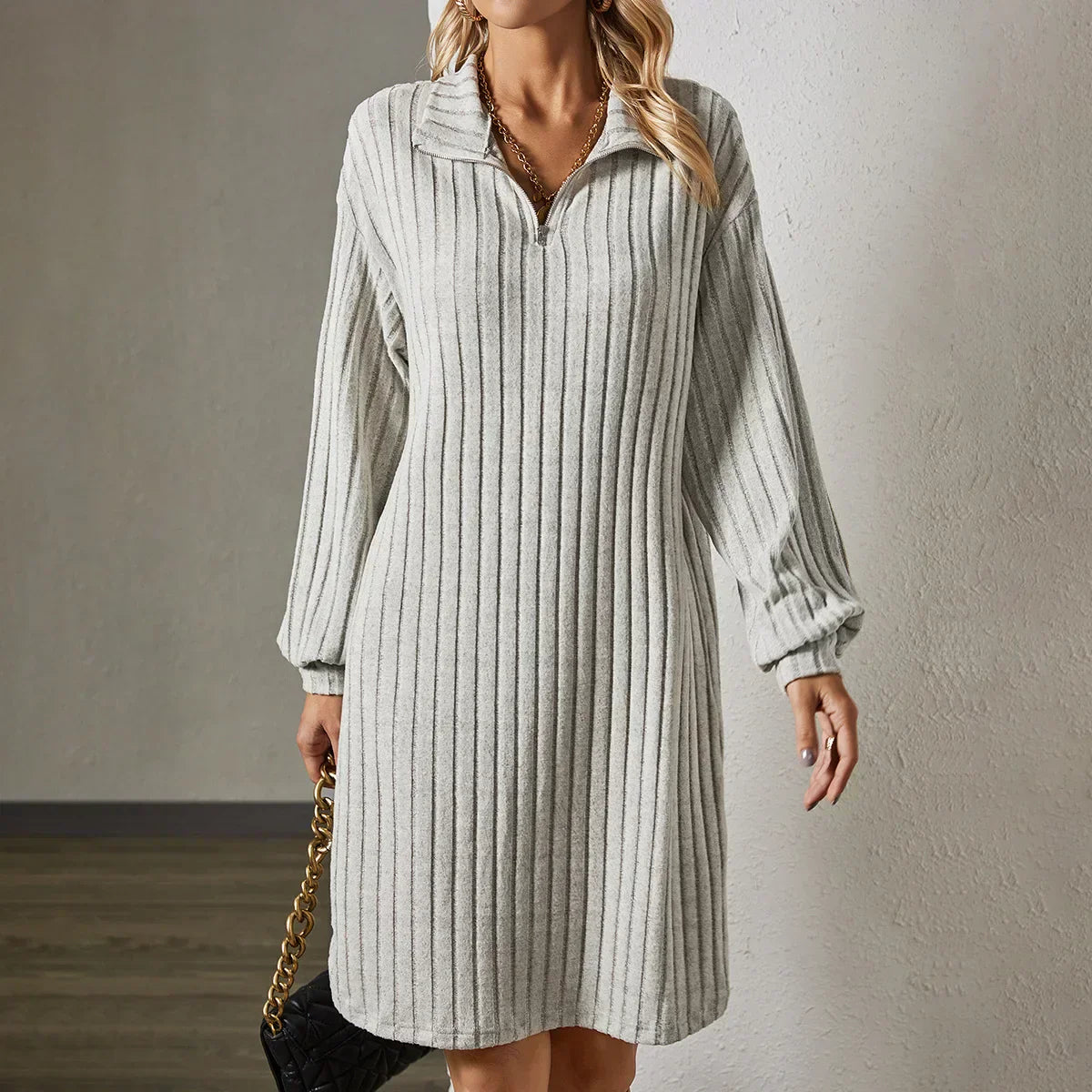 Mirella - a relaxed-fit knitted dress